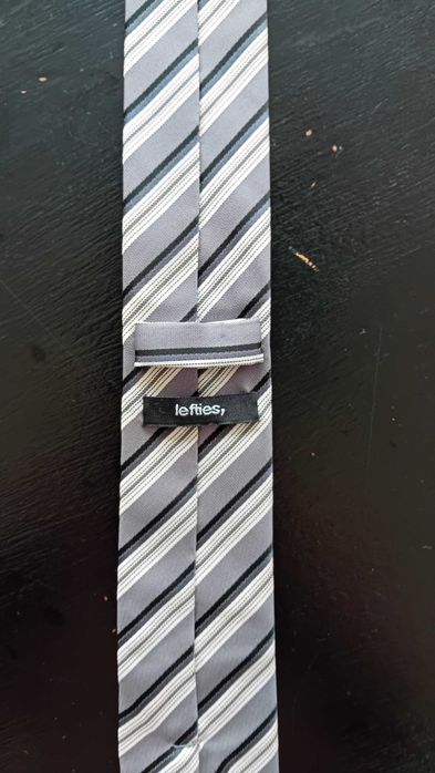 Gravata fina - riscas cinza/preto - Lefties
