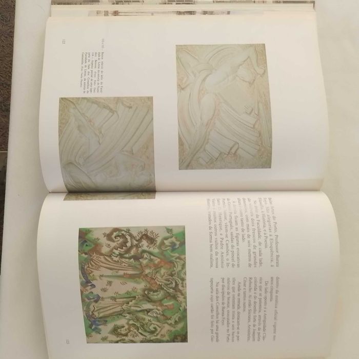 O PATRIMÓNIO ARTÍSTICO DA UNIVERSIDADE DE COIMBRA Pedro Dias e António Nogueira Gonçalves   Universidade de Coimbra (Gráfica de Coimbra, Lda.) 1990