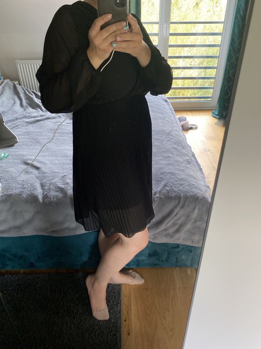 Czarna plisowana sukienka, rozmiar uniwerslany