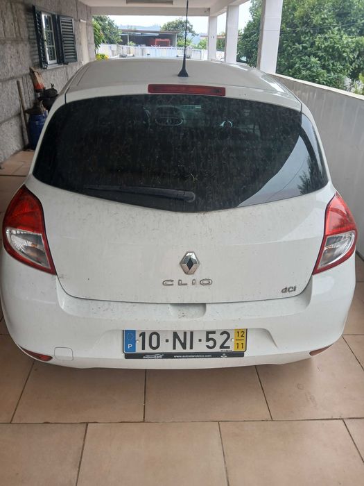 Vendo clio comercial