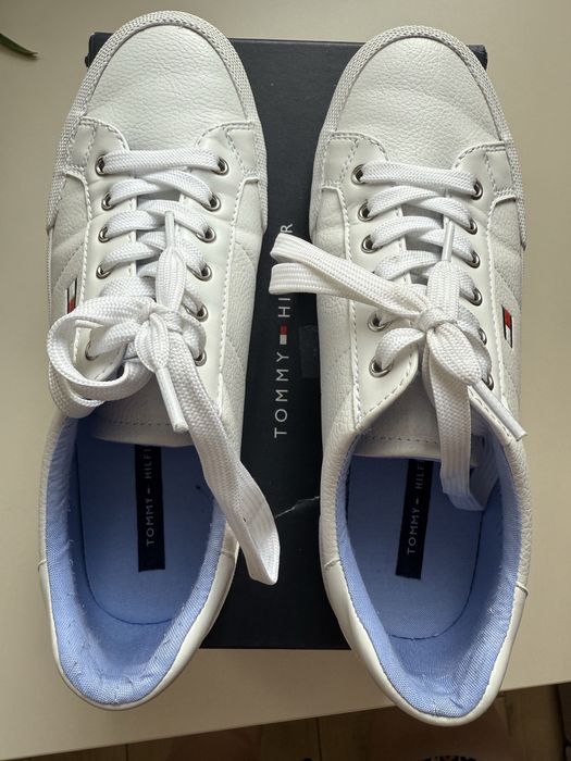 Кросівки жіночі Tommy Hilfiger