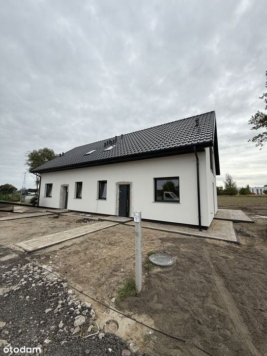Dom jednorodzinny w zabudowie bliźniaczej