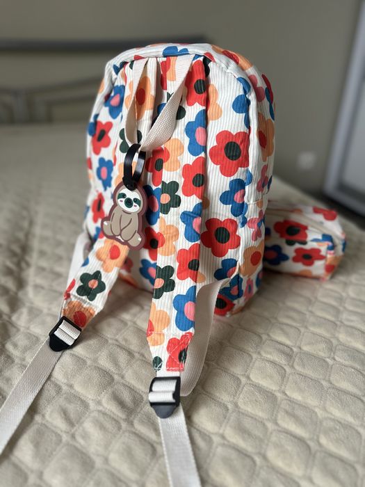 Рюкзак для дівчинки