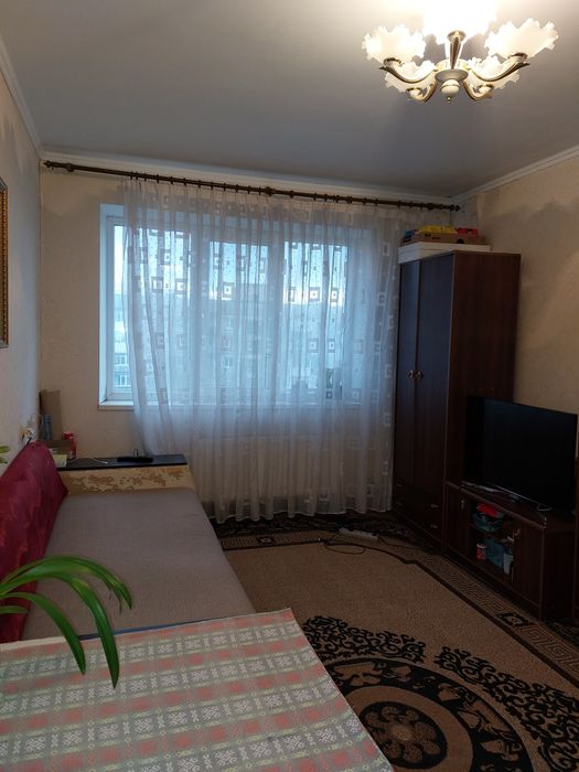 Продам 2к квартиру з агв напроти Велмарту