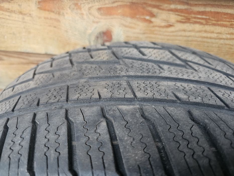 Matador 245/45/18 Opony Zimowe