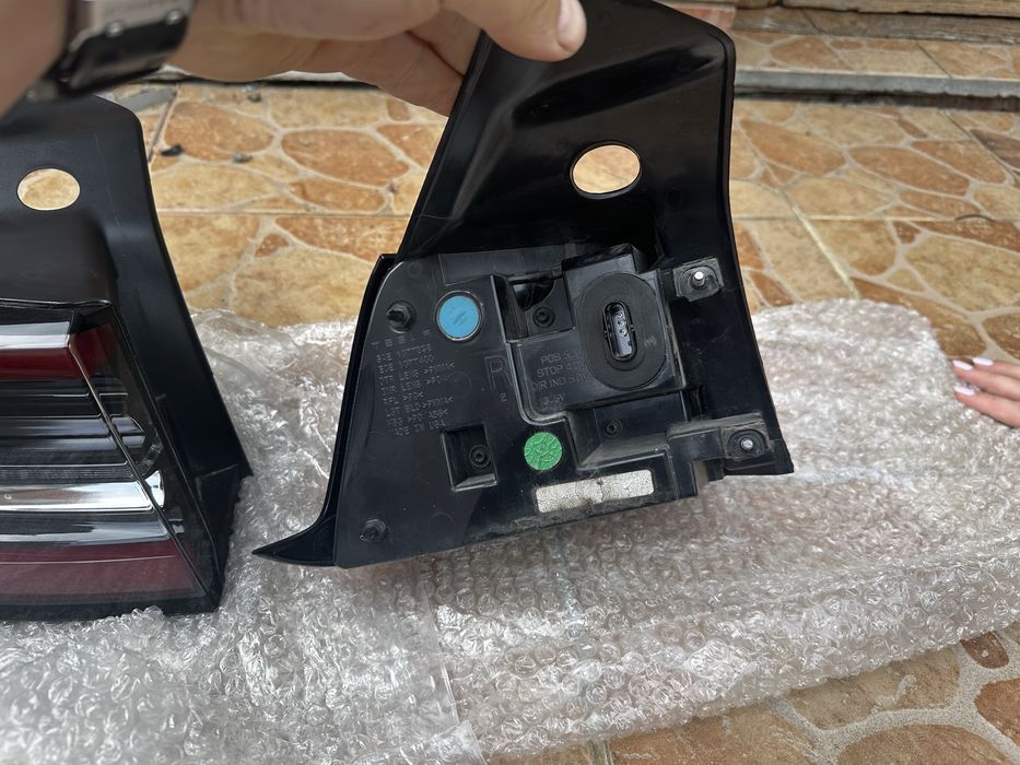 Задні ліхтарі фара ліхтар Tesla 3 / Tesla Y