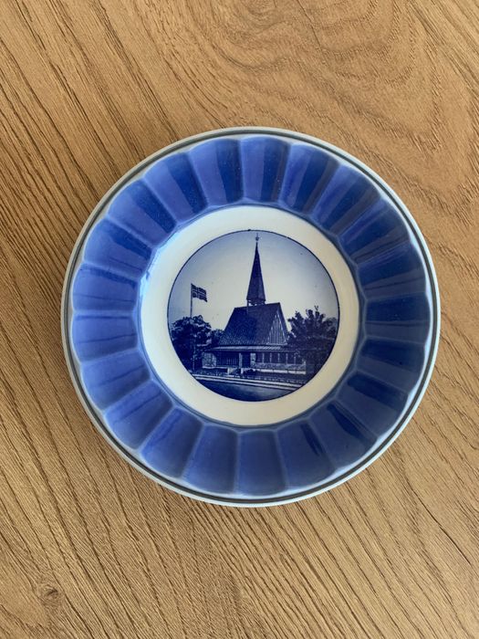 Duński dekoracyjny talerz  talerzyk vintage kościół  Kong Haakons. .