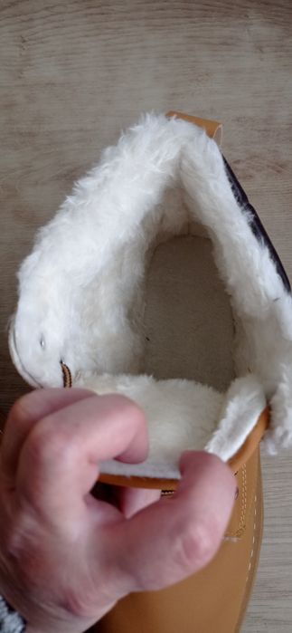 Buty zimowe 43-27,5 cm
