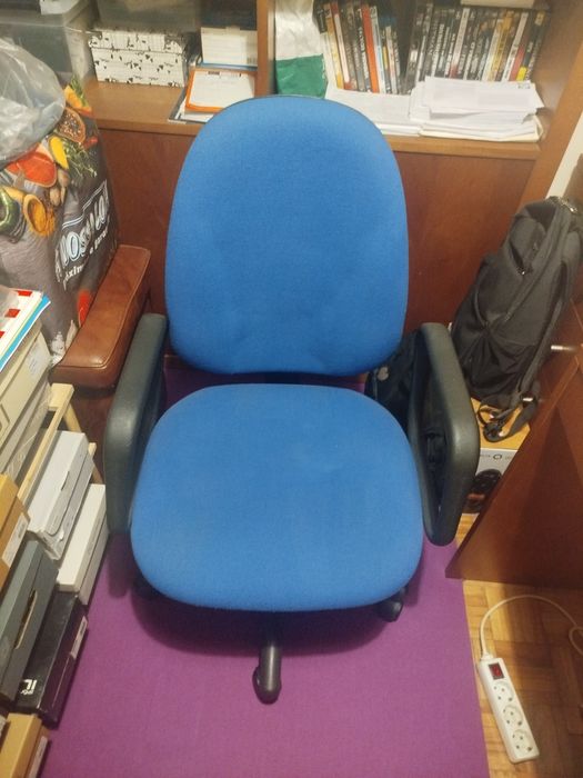 Cadeira de escritório para secretária