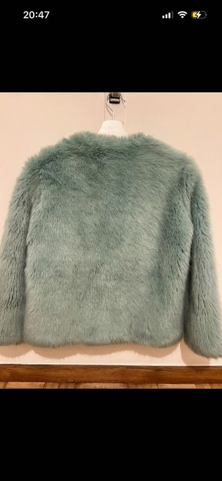 Casaco de pelo azul claro Zara