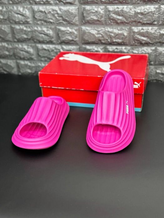 Яркие стильные шлепанцы Puma/слансы пума/женские шлепки тапки пума