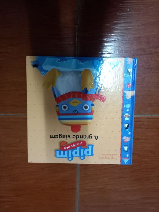 Livro Infantil "Pipim o Pinguim - A grande viagem" (Capa Dura)