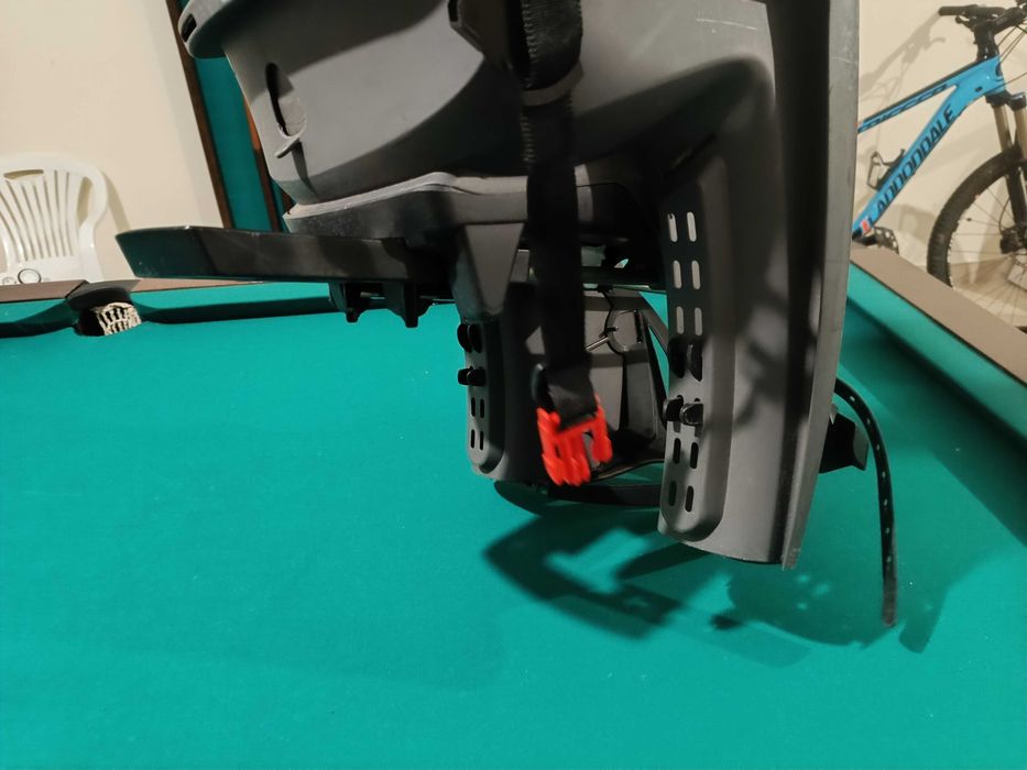 Cadeira criança para bicicleta HAMAX, como nova (Preço Fixo)