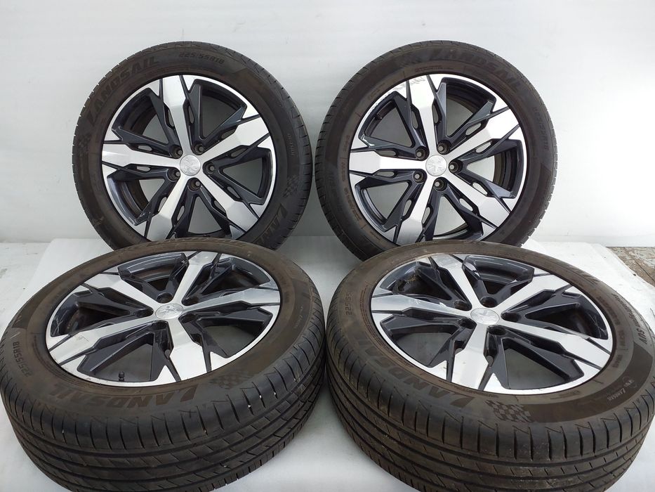 Conjunto de jantes PEUGEOT 3008 II (M_)