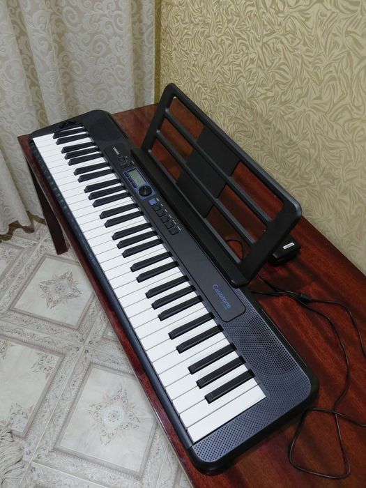 Синтезатор Casio