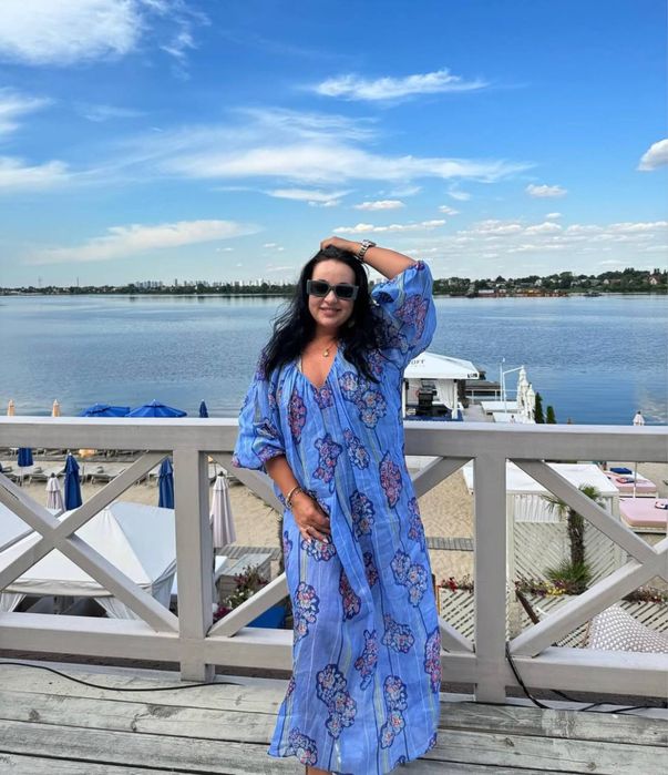 Продам брендові плаття