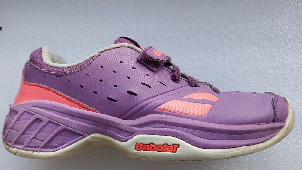 Продам детские кроссовки Babolar  на девочку. 32 размер