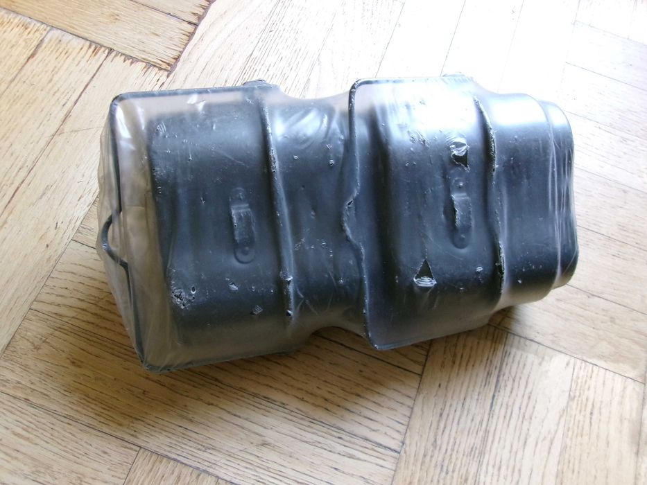 Menażka wojskowa dwu częsciowa aluminiowa , nowa