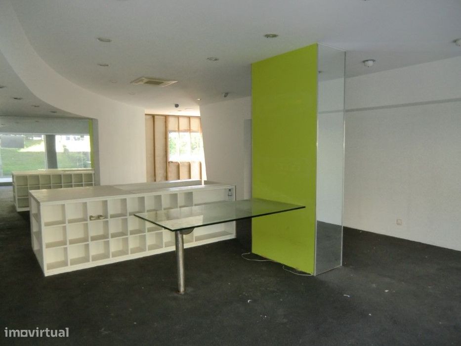 Loja,São João Madeira