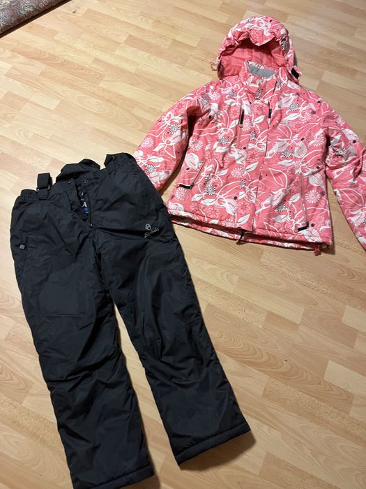 Гірськолижний костюм