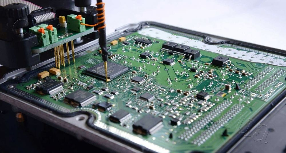 Прошивка авто, чіп тюнинг  Евро2 DPF EGR Adblue  видалення катів