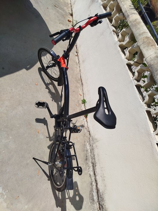 Bicicleta dobrável estilo Brompton