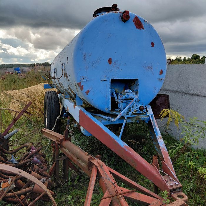 Sprzedam beczkowoz  3000l