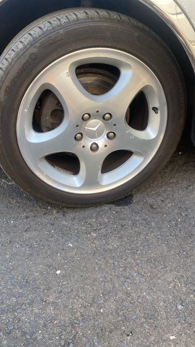 Jantes Mercedes Sport 17 com pneus