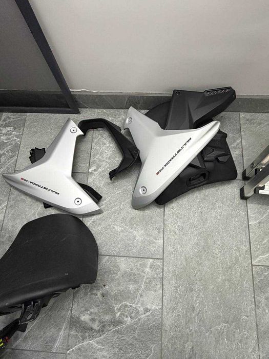 Ducati Multistrada V4 пластик