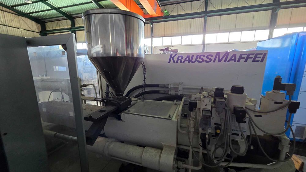 Máquina de Injeção KraussMaffei