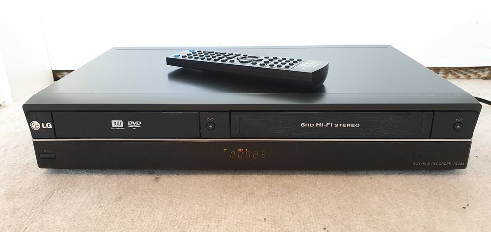 LG RC388, combo VHS DVD, magnetowid