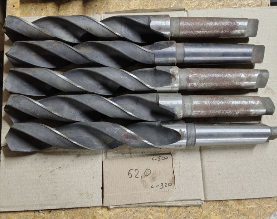 Сверло перовое и перья и обычные