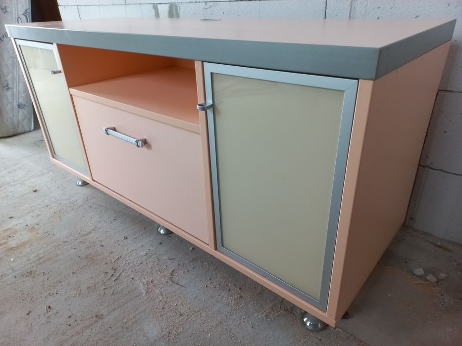 Тумба під телевізор