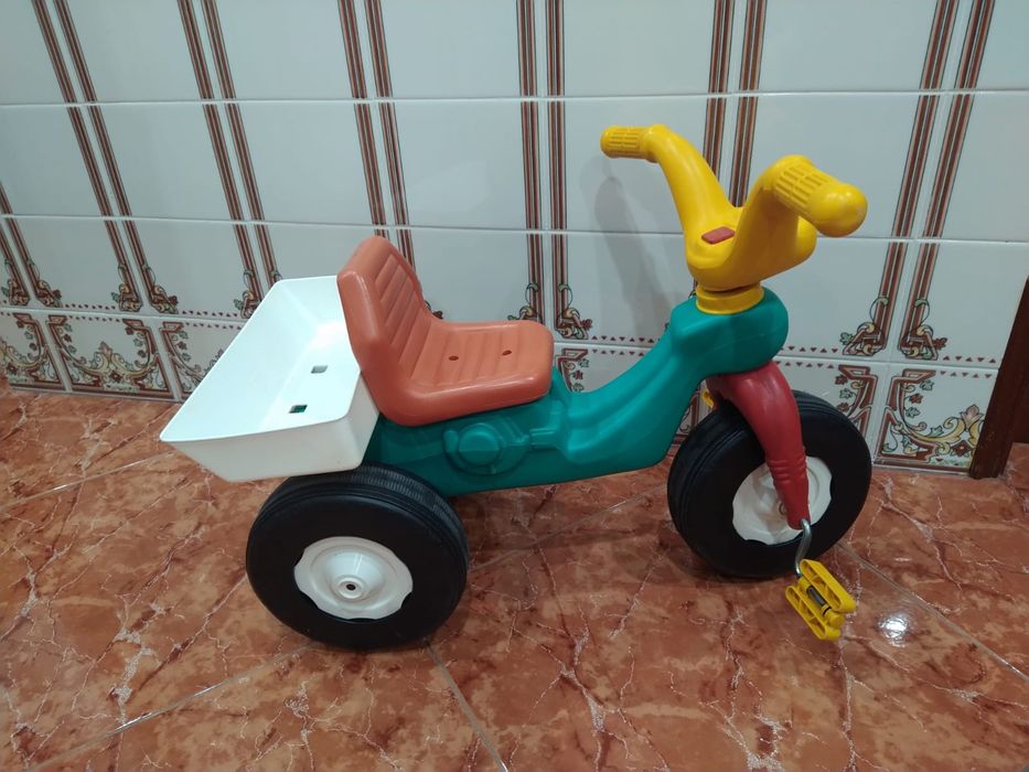 Bebé criança quarto apartamento casa brinquedos