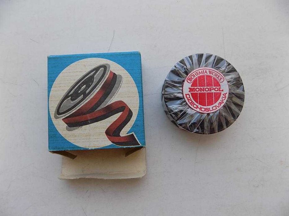 Лента для пишущих машин черно-красная Bavlna 1985г. 13 мм х 10 м новая