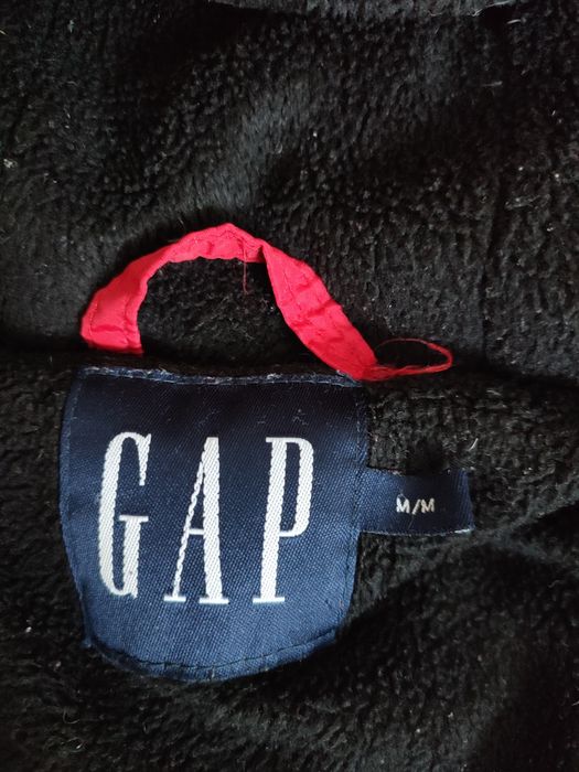 Пуховик жіночий Gap