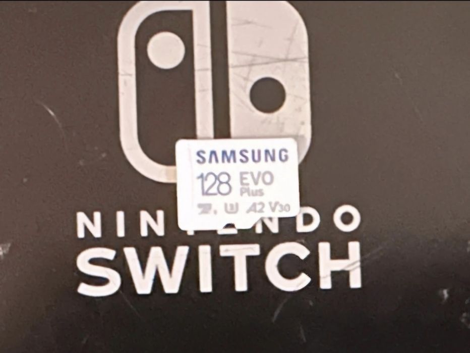 Nintendo Switch + dodatki