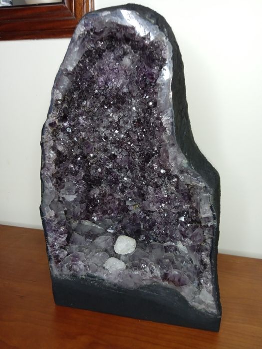 Geodo capela de ametista, decoração.