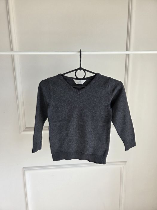 Elegancki sweterek chłopięcy H&M 110/116