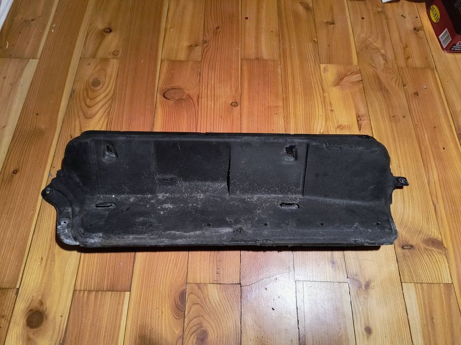 BMW E36 podszybie metalowe sedan touring compact