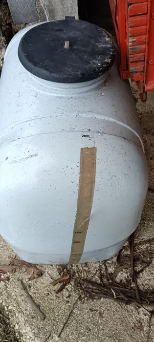 Pulverizador rocha 200lts