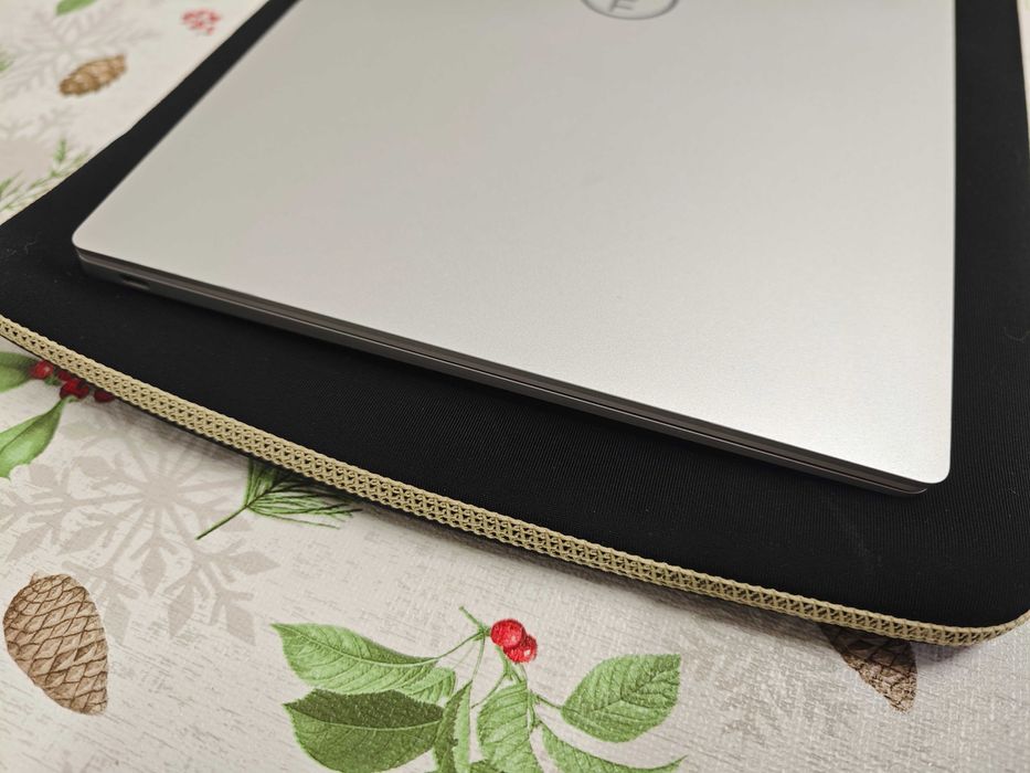 Dell XPS 9340 (Core Ultra 7 155H, 32GB RAM, 512GB SSD)