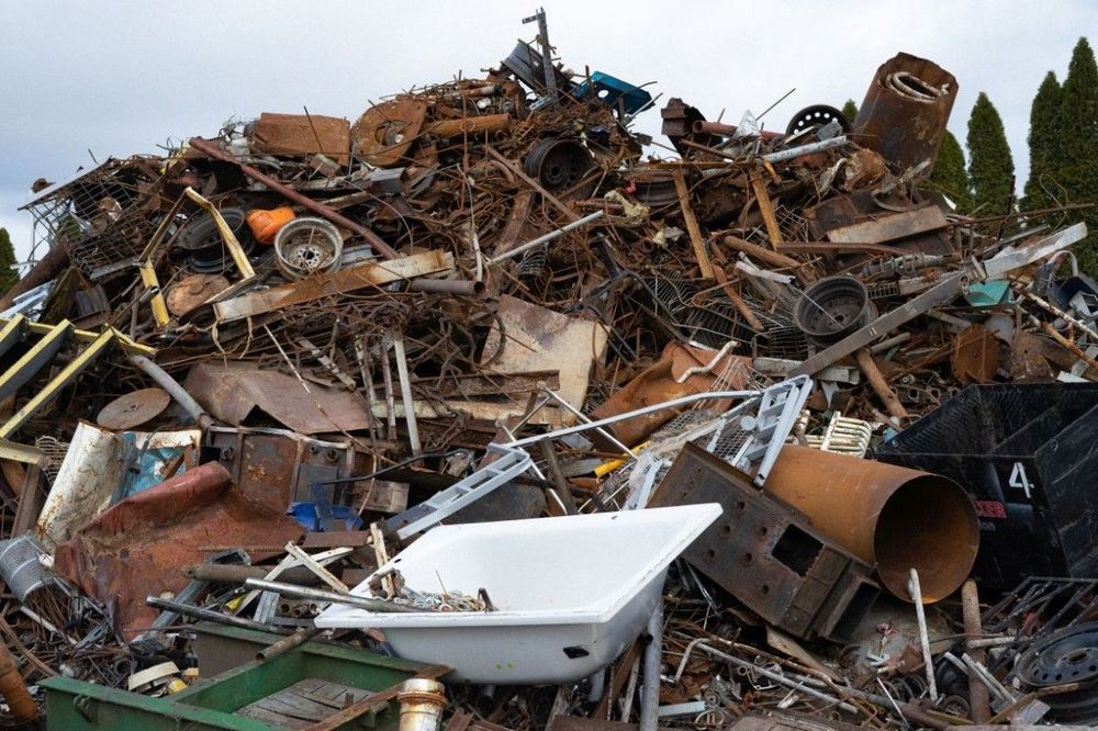 Новомосковськ! Прийом металу ДОРОГО, прием металла, ВЫВОЗ ИЗ ДОМА!