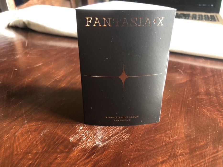 MONSTA X Figura de cartão Minhyuk (Kpop)