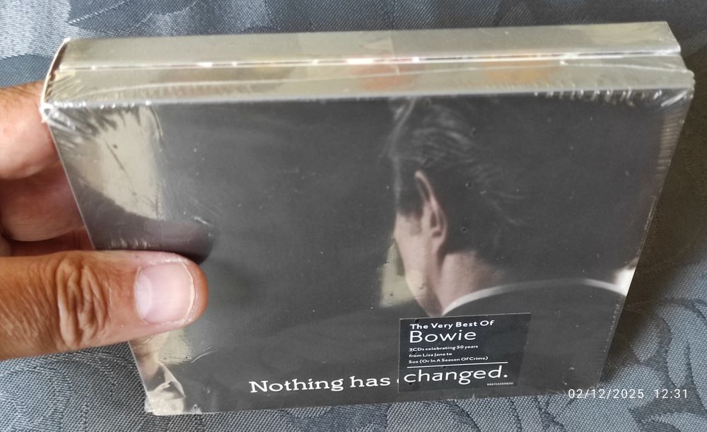 David Bowie - Nothing Has Changed 3CD433537534751549443