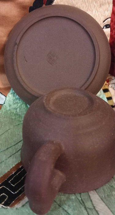 Disponível, Bonito Set de Chá, em Cerâmica Chinesa, encontra-se em muito bom estado.
