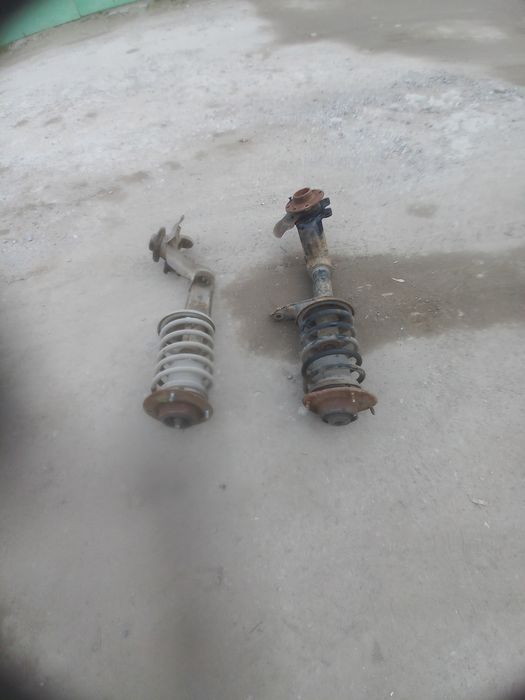 Продам стойки передние ланос. сенс.