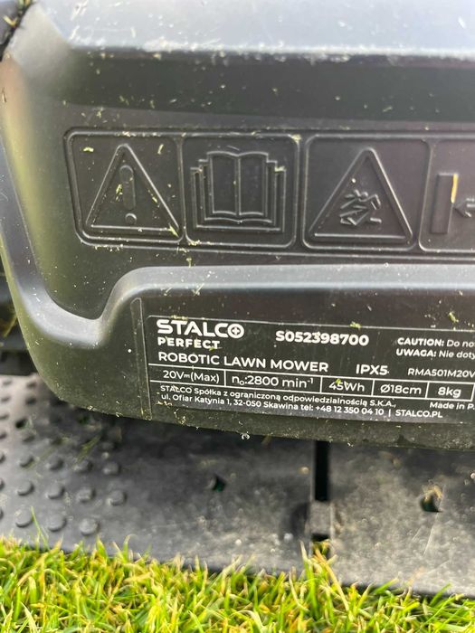 Robot koszący kosiarka automatyczna 600 m2 STALCO RMP650 wi-fi bluetooth
