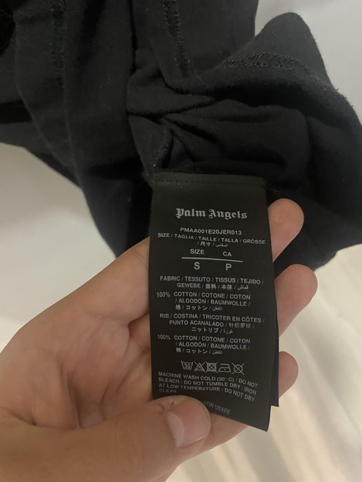 Футболка  palm Angels в ідеальному состояні повністю легітна