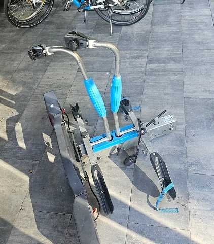 bagaznik na rowery, stojak na hak Twinny Load SWING FE ( takze na rowery Elektryczne)